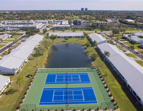 Mieszkanie na sprzedaż, Usa Fort Myers 1501 Palm Woode Drive, 255 000 dolar (1 025 100 zł), 149 m2, 100490272