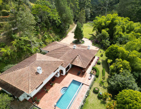 Dom na sprzedaż, Kolumbia Retiro 4G6H+3Q, Retiro, Antioquia, Colombia, 890 000 dolar (3 417 600 zł), 700 m2, 99206266