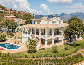 Dom na sprzedaż, Hiszpania Marbella, 2 410 592 dolar (9 859 320 zł), 750 m2, 102030728