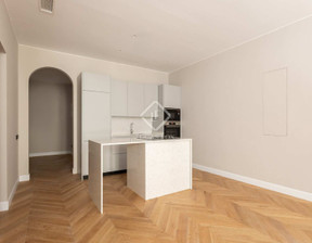 Mieszkanie na sprzedaż, Hiszpania Barcelona, 805 618 dolar (3 093 572 zł), 82 m2, 100506829