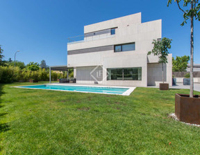 Dom na sprzedaż, Hiszpania Madrid, 3 104 589 dolar (12 232 079 zł), 600 m2, 96365623