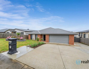 Dom na sprzedaż, Australia Leongatha 109 Parr Street, 499 978 dolar (1 969 912 zł), 699 m2, 96244638