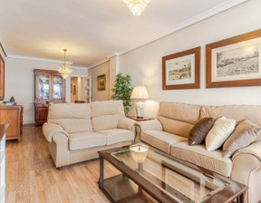 Mieszkanie na sprzedaż, Hiszpania Granada, 422 505 dolar (1 711 143 zł), 110 m2, 96056656
