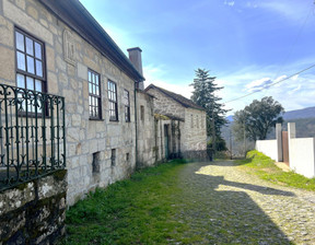 Dom na sprzedaż, Portugalia Sao Pedro Do Sul, 813 244 dolar (3 277 371 zł), 180 m2, 97578149