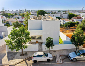 Dom na sprzedaż, Portugalia Tavira (Santa Maria E Santiago), 940 462 dolar (3 601 968 zł), 270,42 m2, 100847319