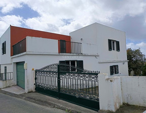 Dom na sprzedaż, Portugalia Ponta Delgada, 371 401 dolar (1 496 745 zł), 179 m2, 96737718