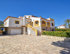 Dom na sprzedaż, Hiszpania Denia, 1 176 321 dolar (4 740 573 zł), 525 m2, 98637289