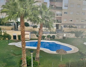 Mieszkanie na sprzedaż, Hiszpania Marbella, 248 086 dolar (989 863 zł), 100 m2, 93307693