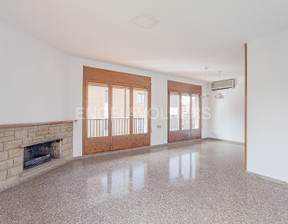 Mieszkanie na sprzedaż, Hiszpania Cerdanyola Del Valles, 487 505 dolar (1 945 146 zł), 209 m2, 95602192