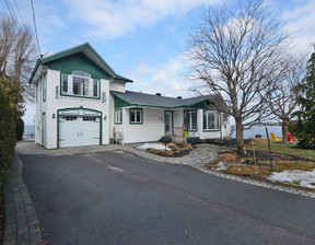 Dom na sprzedaż, Kanada Sainte-Barbe 611 Route 132, Sainte-Barbe, QC J0S1P0, CA, 727 829 dolar (2 867 645 zł), 131 m2, 95202481